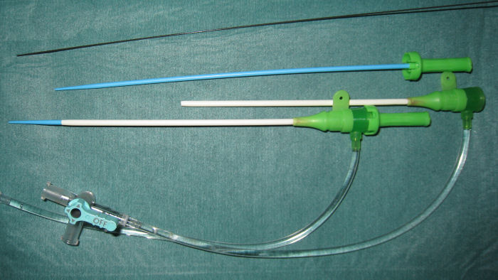 Sheath assembled and separated with wire