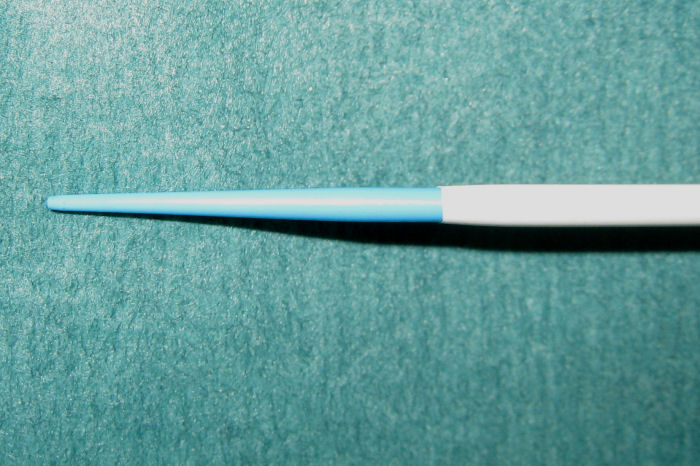 Long tapered tip on the dilator
